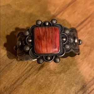 Navajo Spiney Oyster Cuff by Chimney Butte